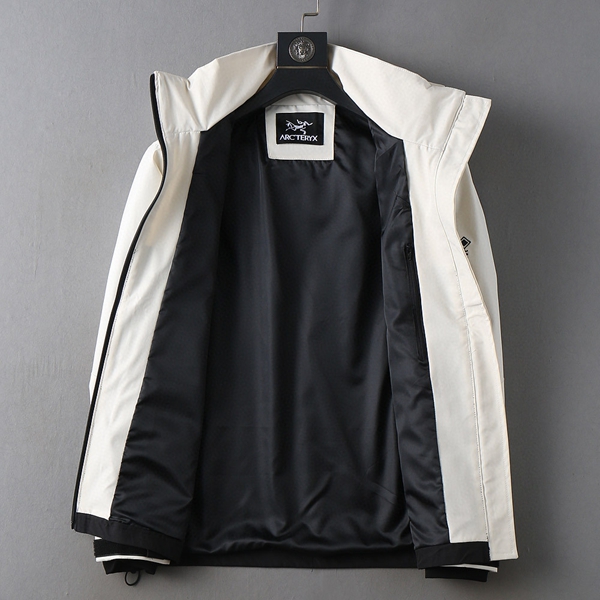 ブランドジャケット背面デザイン